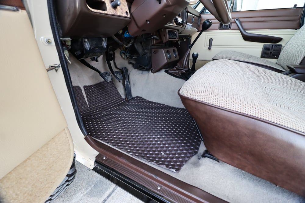 79-83 Toyota Pickup Floor Mats Black