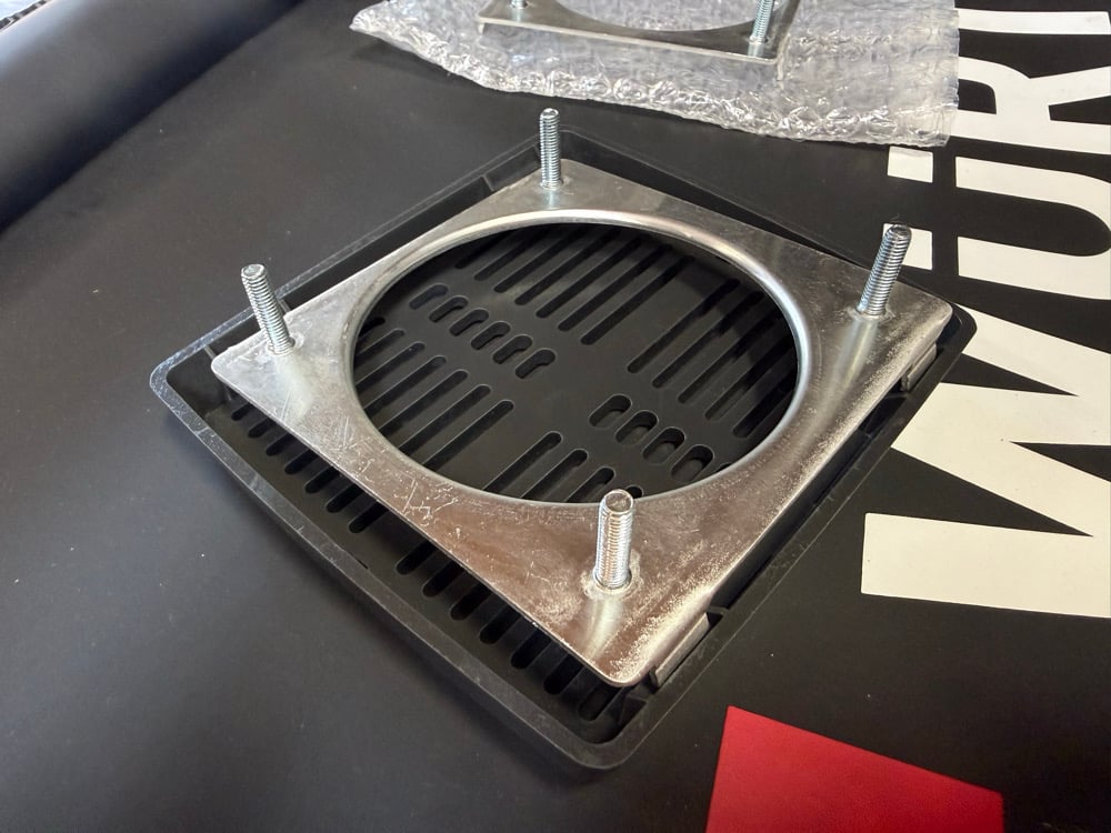 Speaker Bracket Set Detail