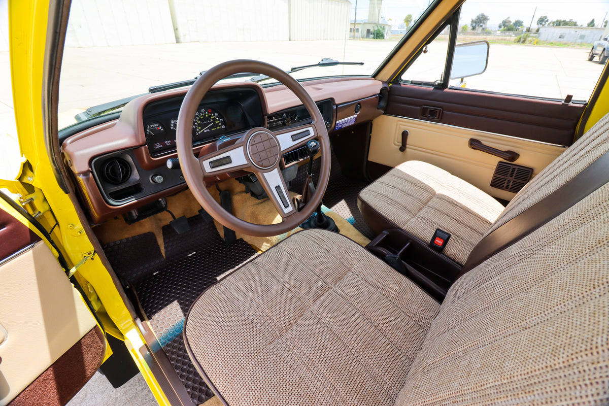 79-83 SR5 Steering Wheel