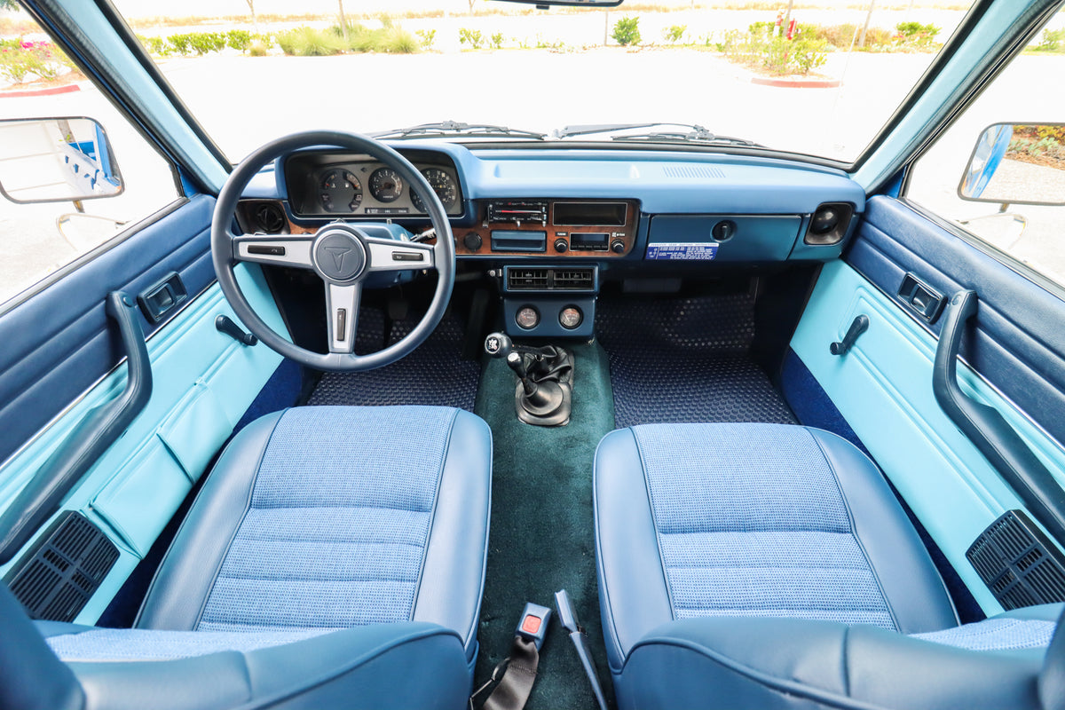 79-83 SR5 Steering Wheel